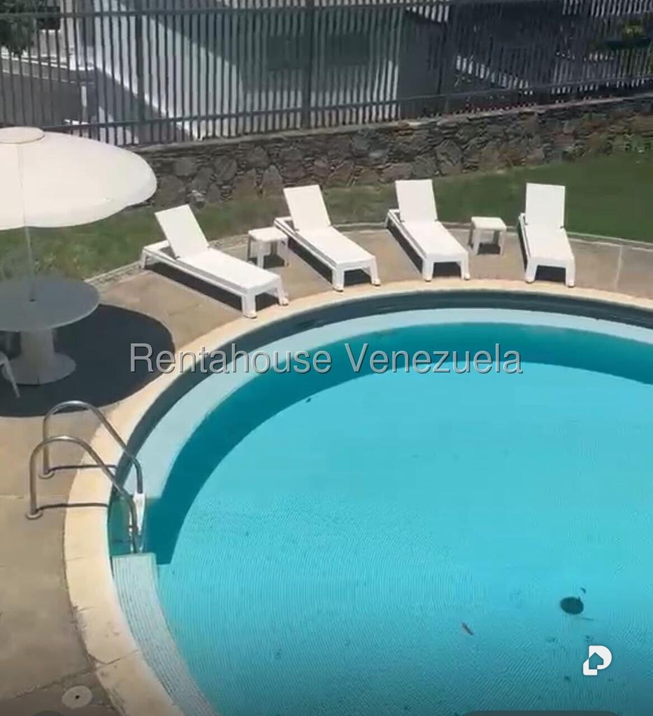 Apartamento en La Florida, Caracas – 25