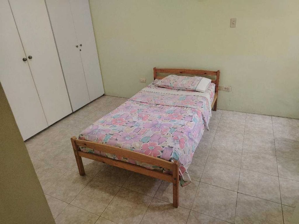 Casa en Los Guayabitos, Valencia - 1