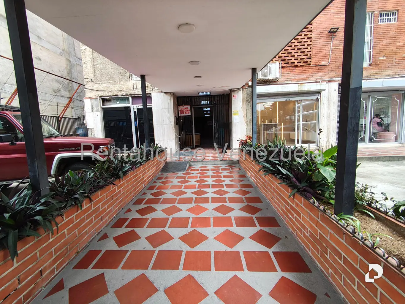 Oficina en Bello Campo, Caracas – 2