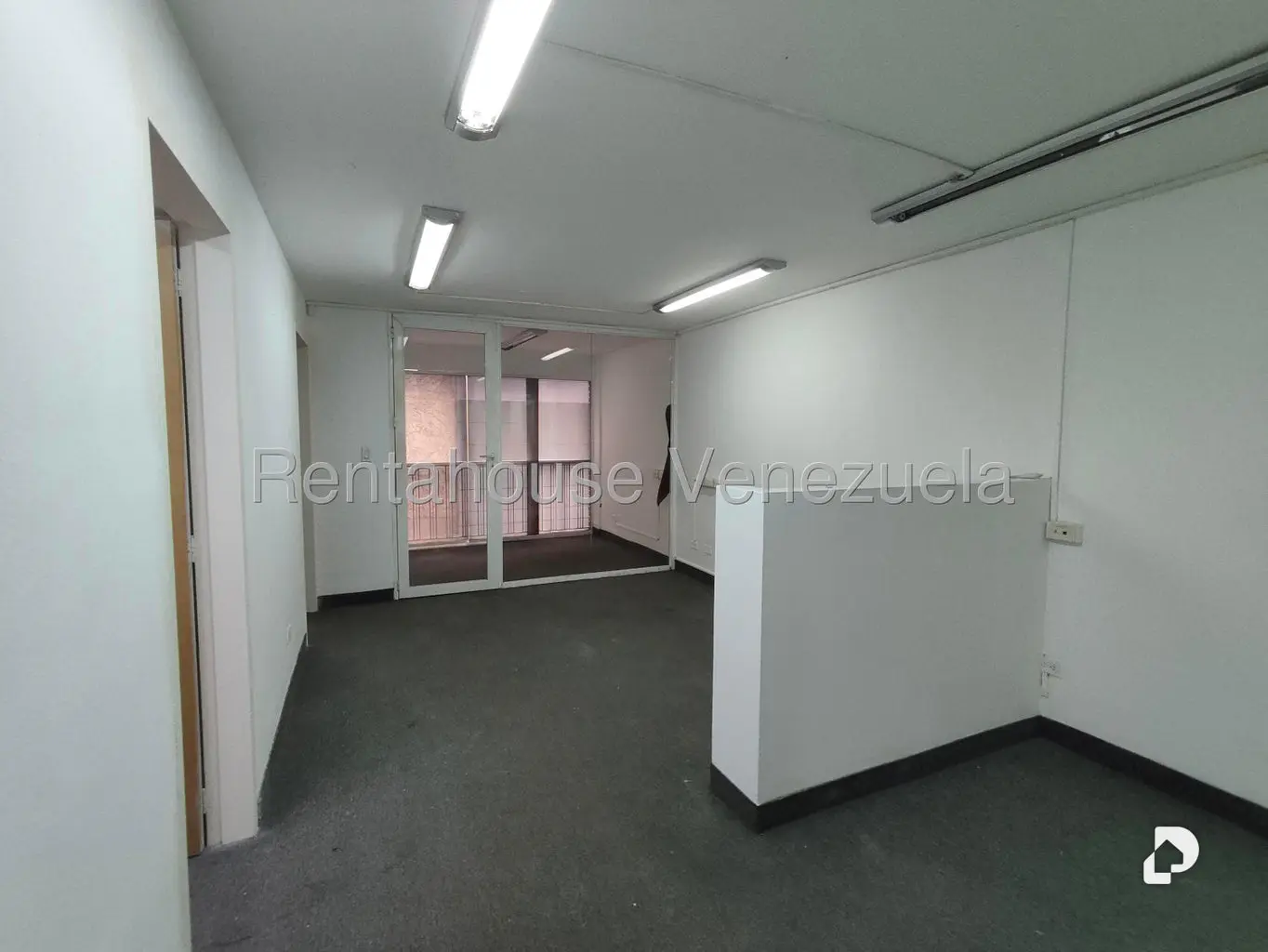 Oficina en Bello Campo, Caracas – 9