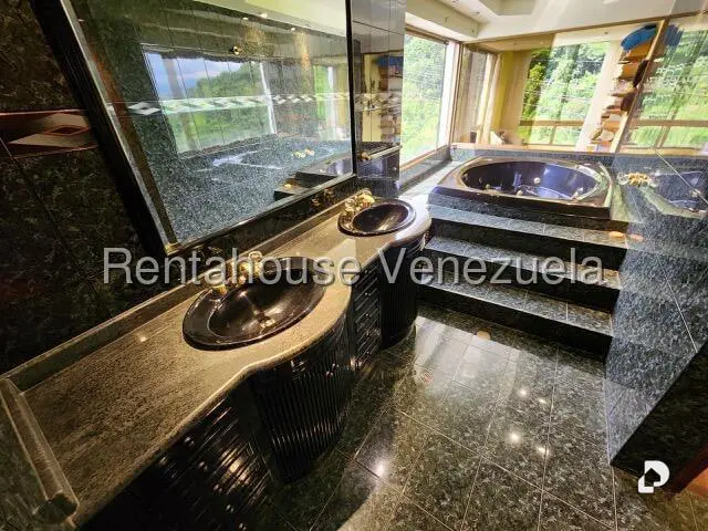 Apartamento en Terrazas del Ávila, Caracas – 13