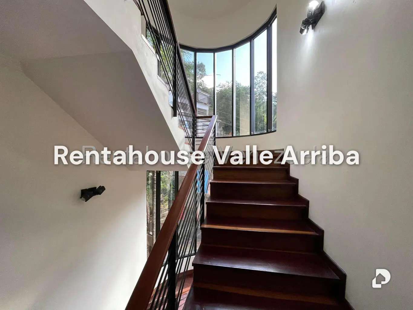 Casa en Corralito, Caracas – 17