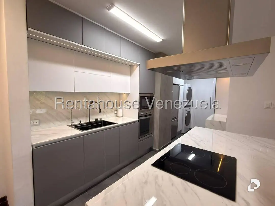 Apartamento en San Román, Caracas – 12