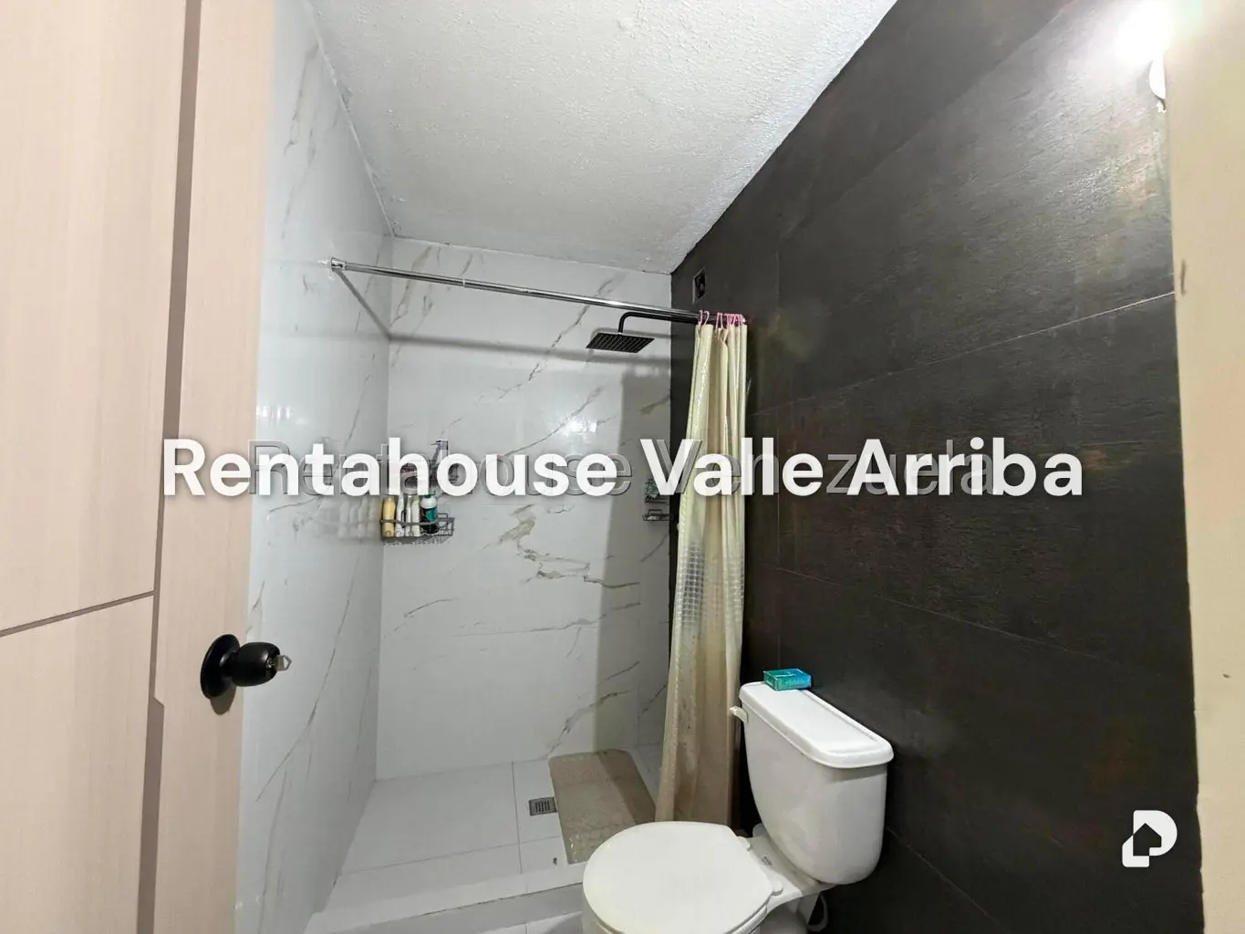 Apartamento en Los Naranjos Humboldt, Caracas – 6