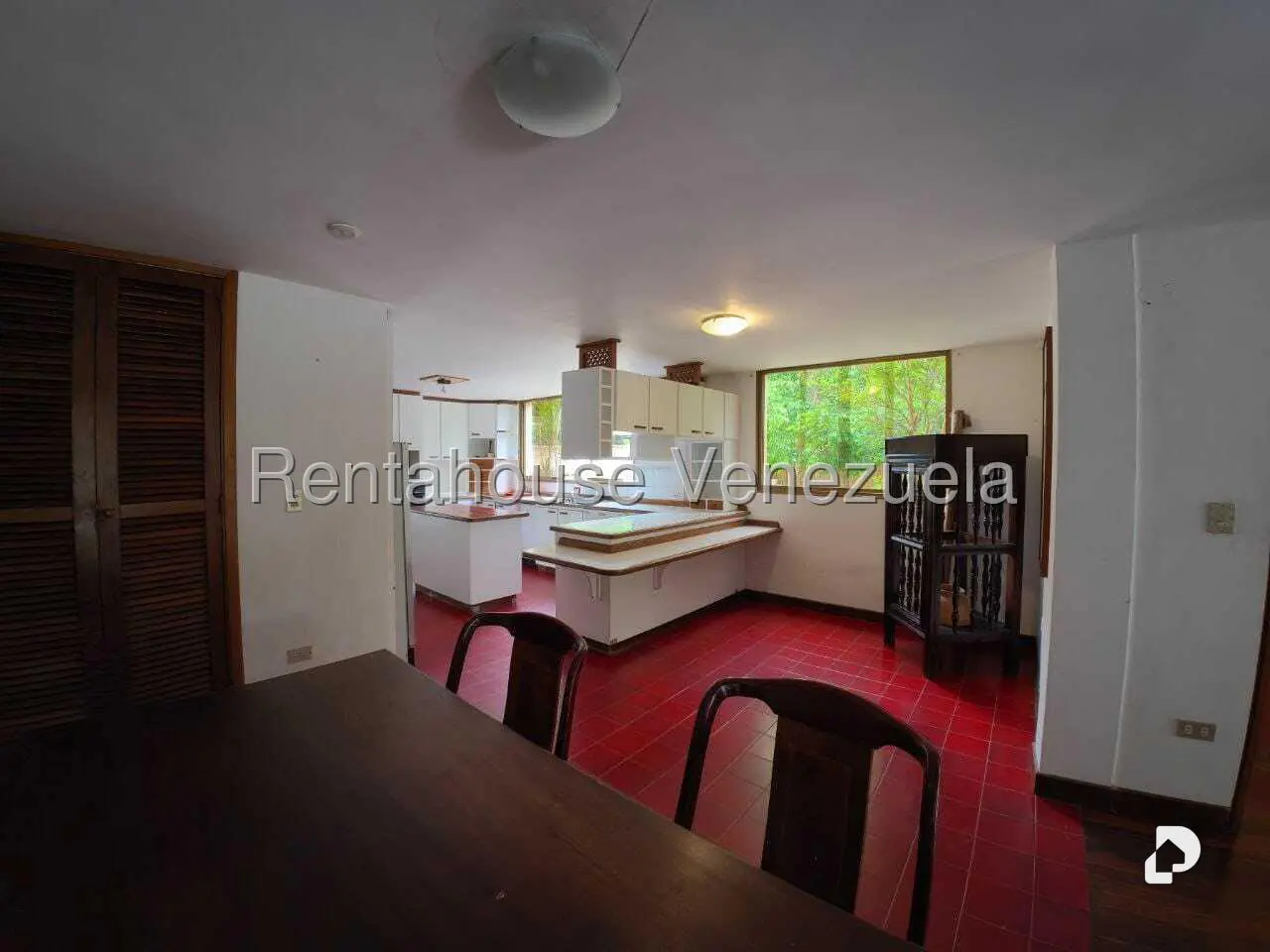 Casa en Oripoto, Caracas – 14