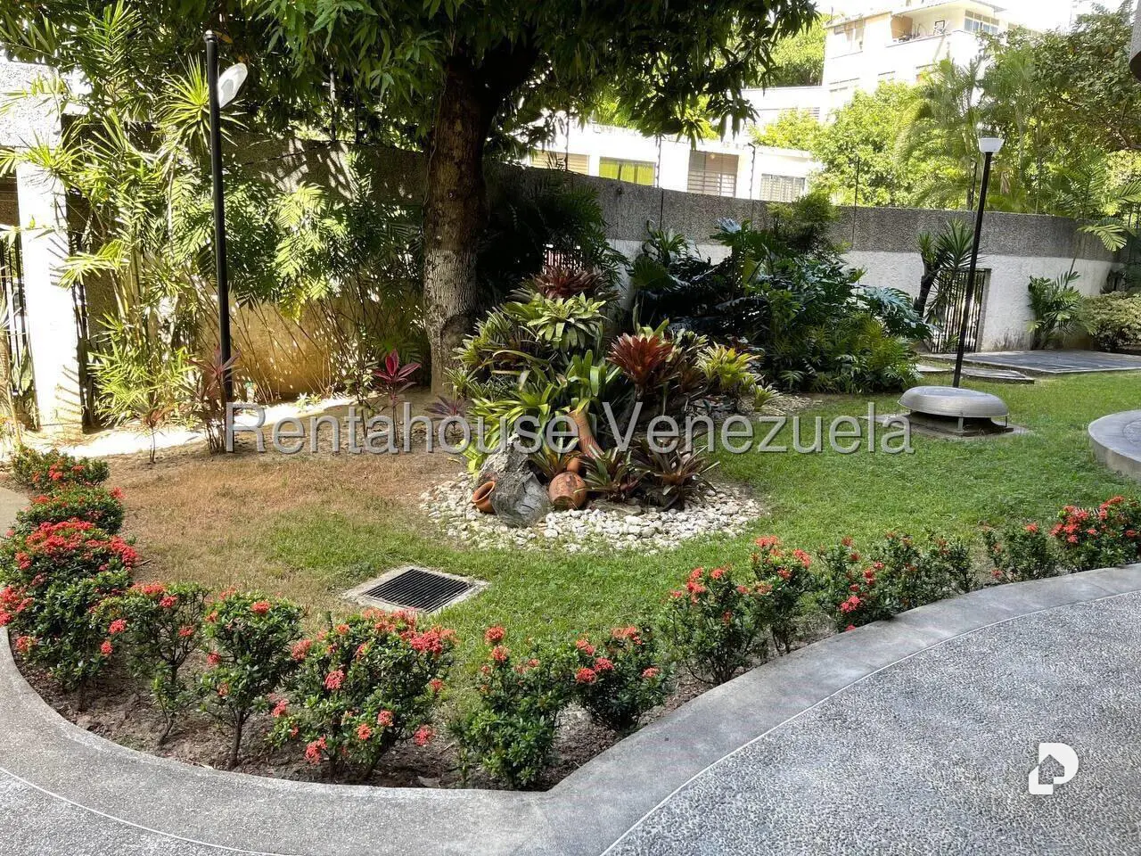 Apartamento en Los Naranjos de las Mercedes, Caracas – 4