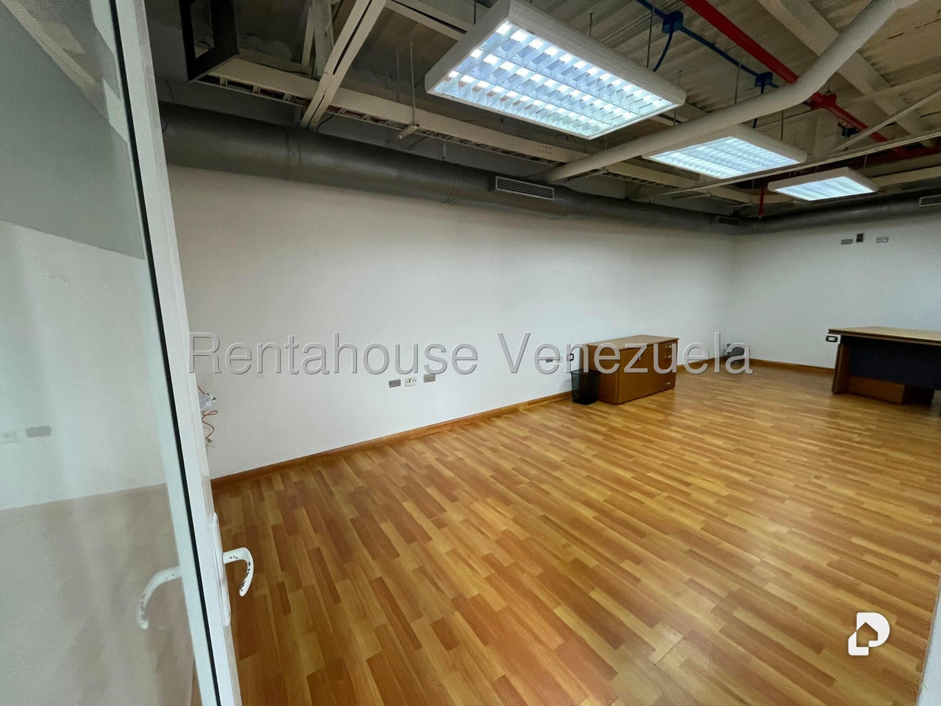 Oficina en La Campiña, Caracas – 15