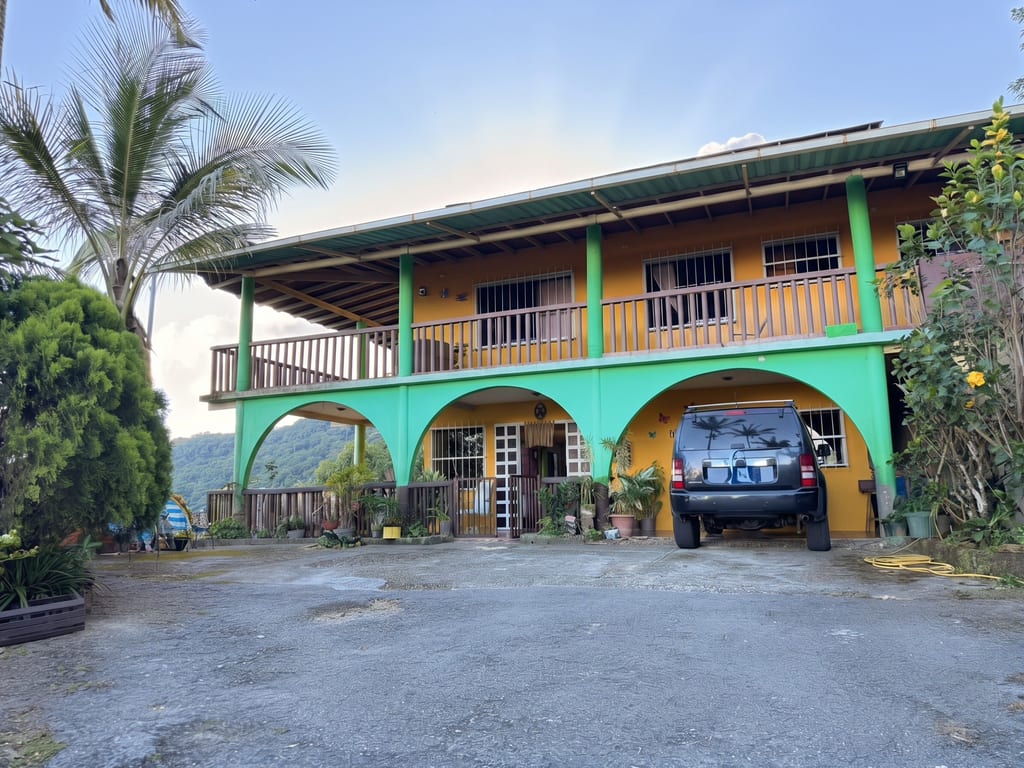 Casa en Hoyo de la Puerta - 1