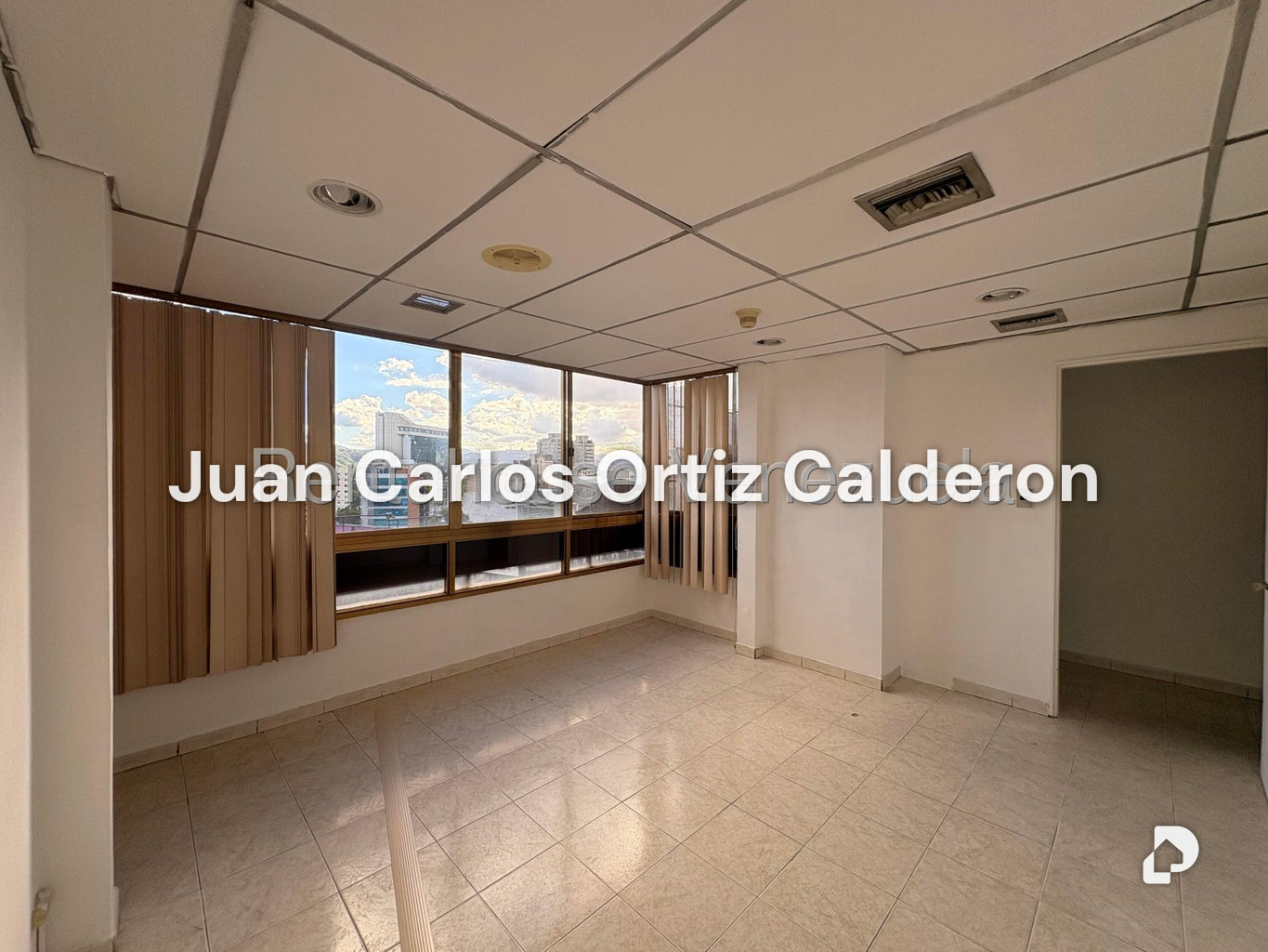 Oficina en Los Dos Caminos, Caracas – 7