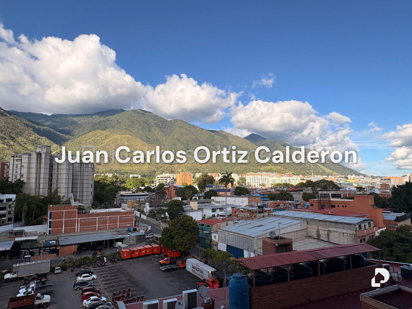 Oficina en Los Dos Caminos, Caracas – 13