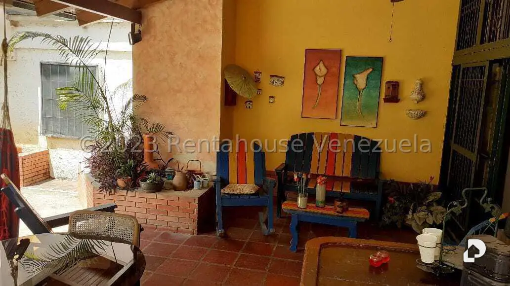 Casa en Sorocaima, Caracas – 15