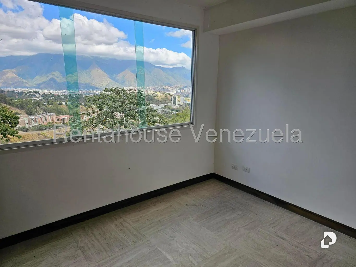 Apartamento en Lomas del Sol, Caracas – 11