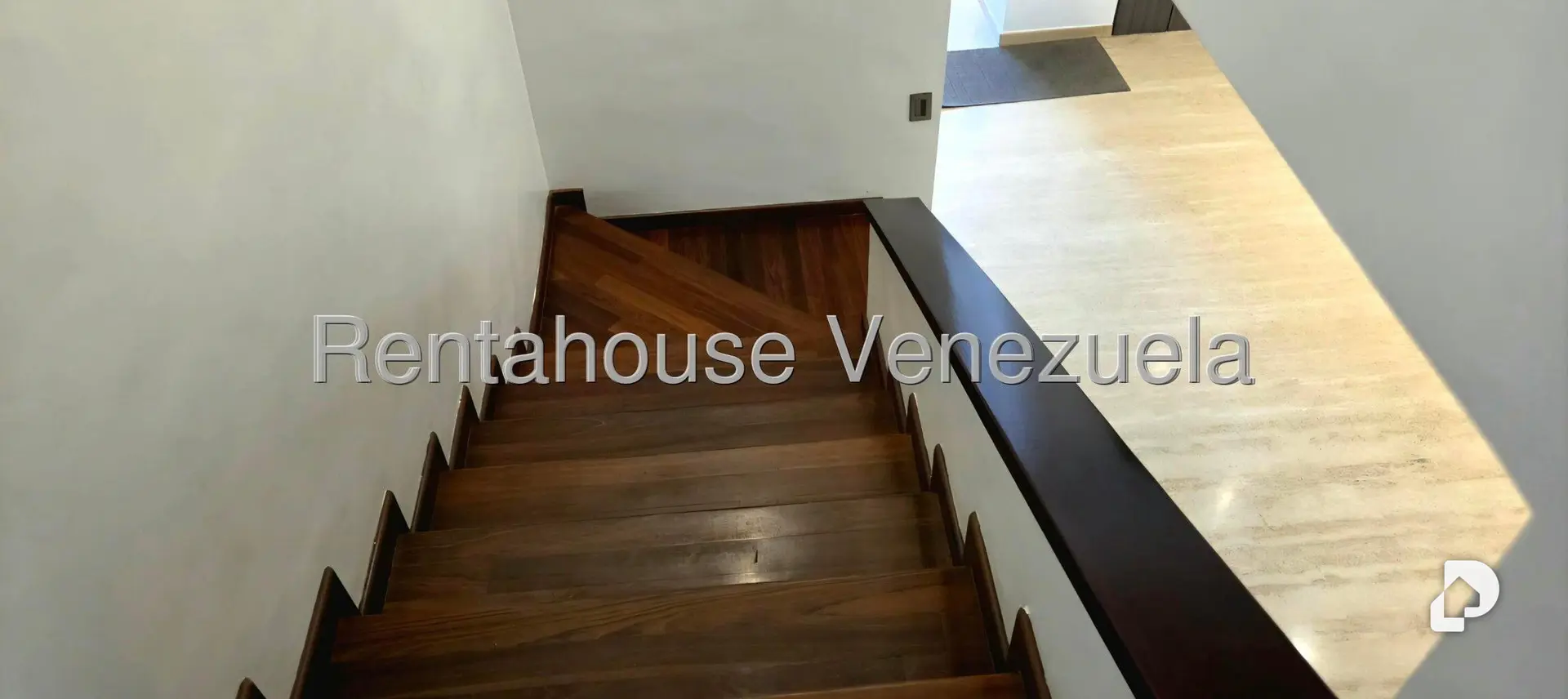 Casa en La Lagunita Country Club, Caracas – 17