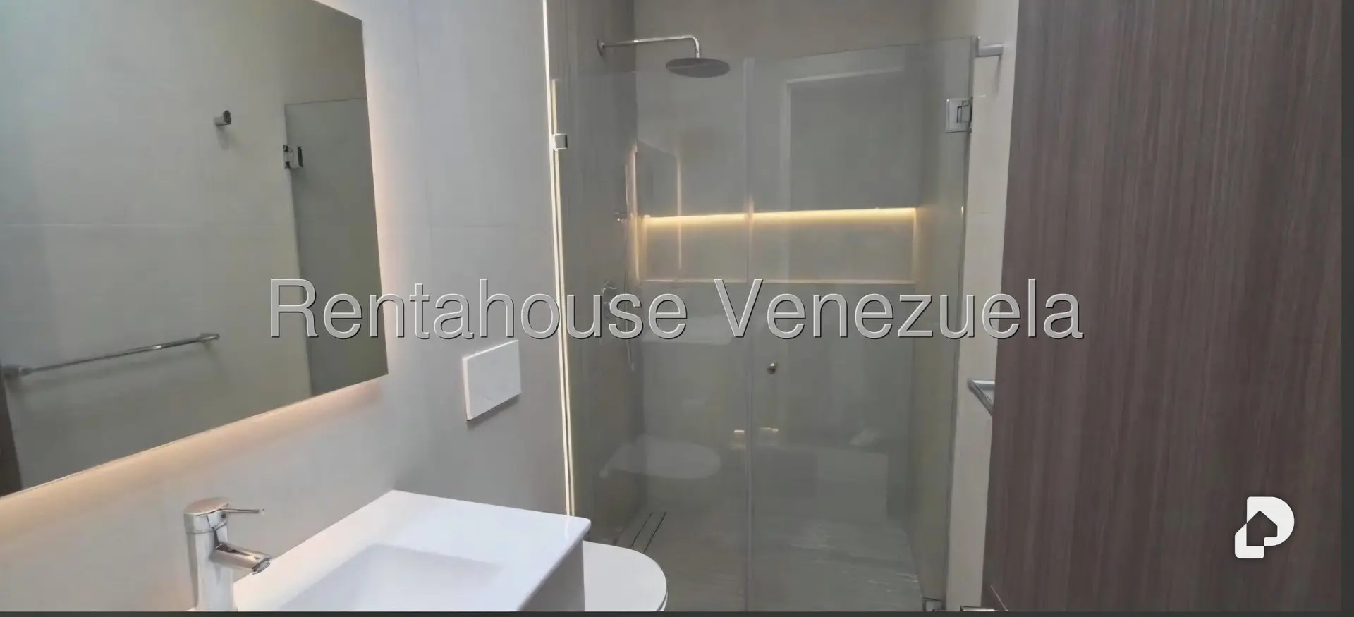 Casa en La Lagunita Country Club, Caracas – 20
