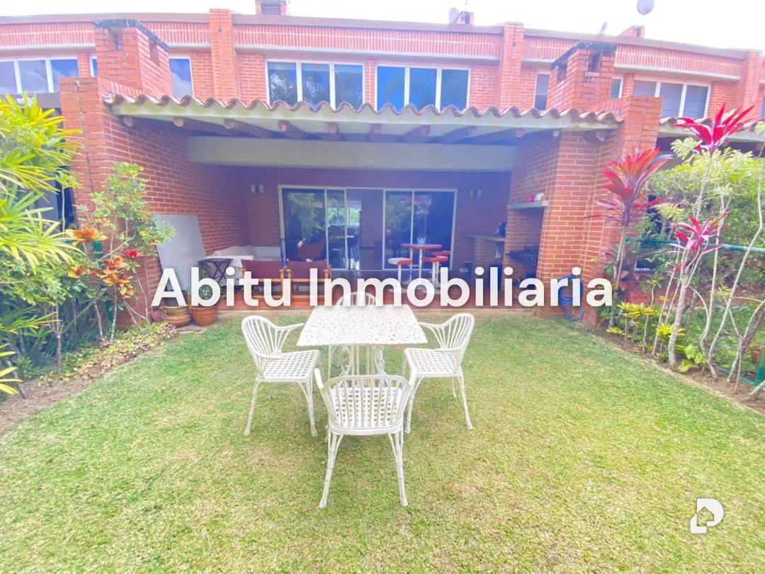 Townhouse in La Unión, Caracas – 1