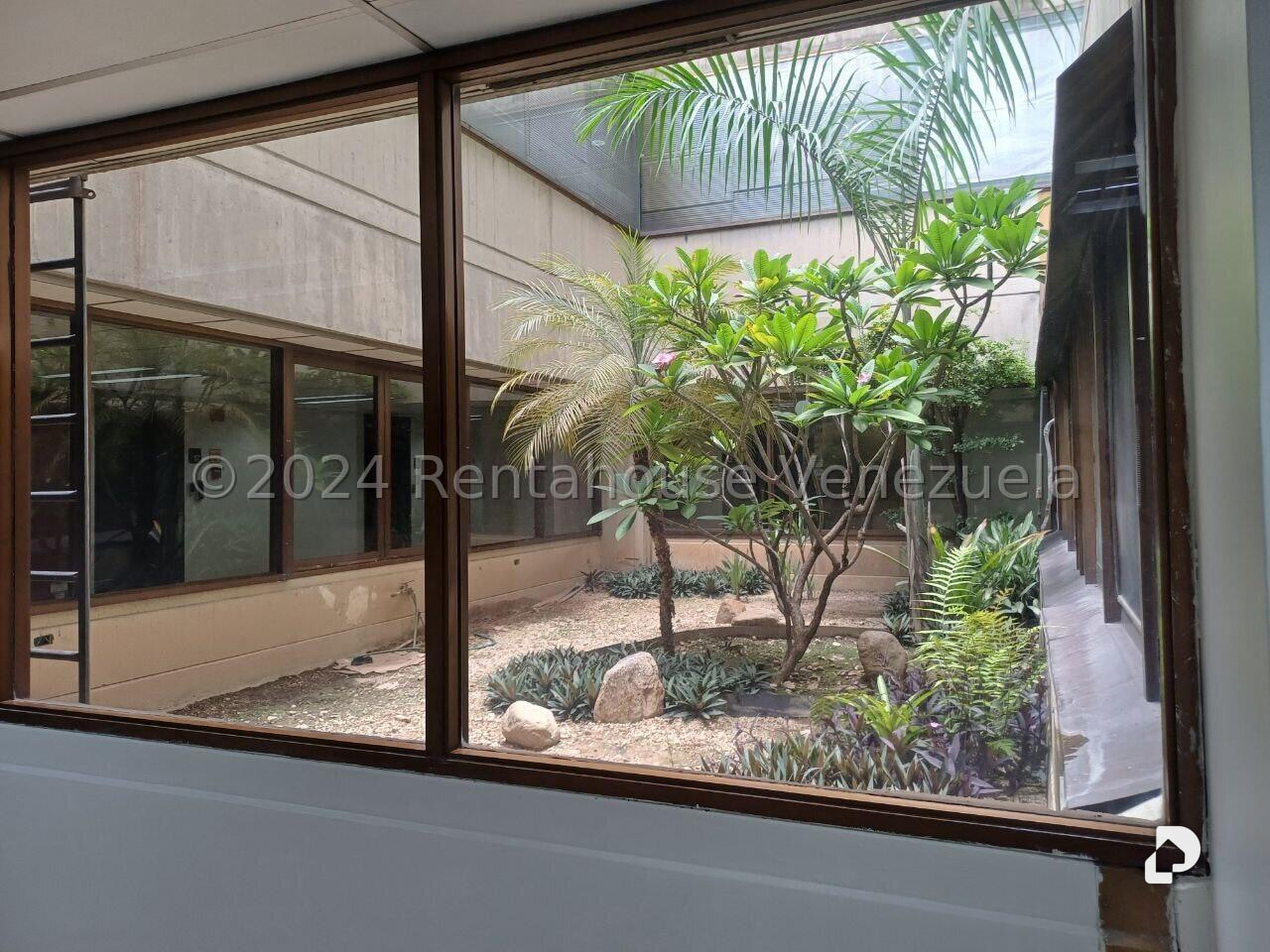 Oficina en Campo Alegre, Caracas – 10