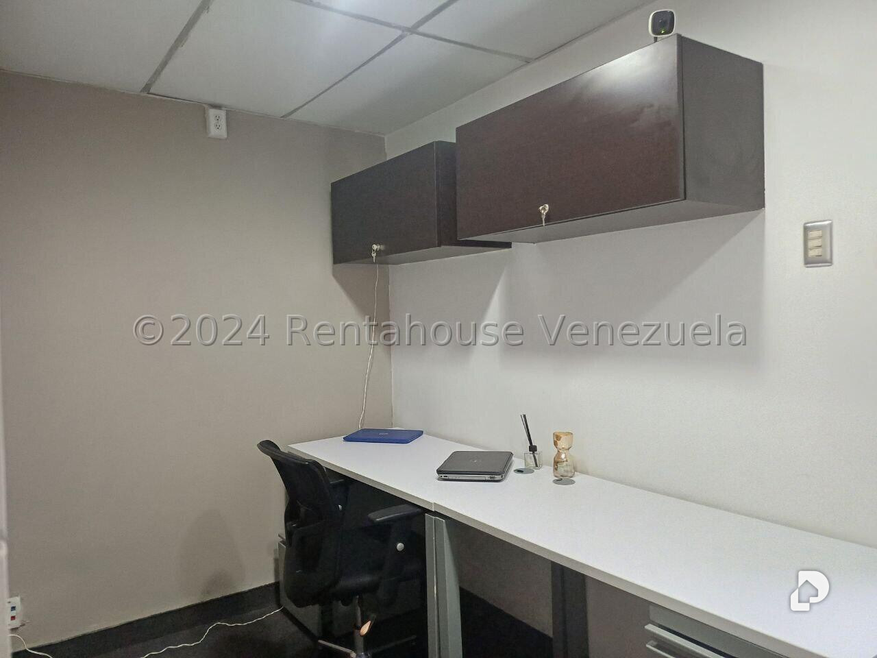 Oficina en Campo Alegre, Caracas – 9