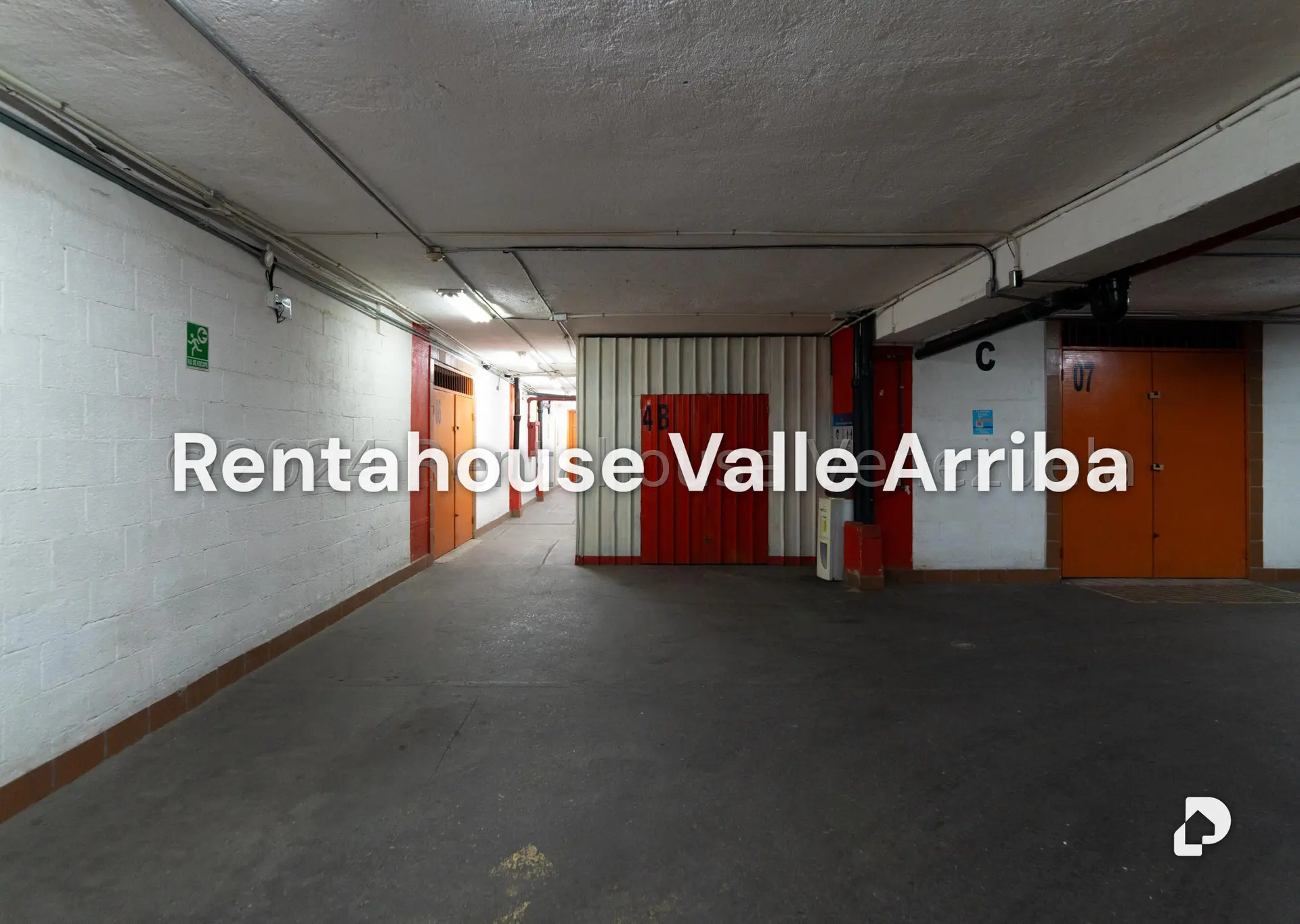 Local comercial en Parroquia La Candelaria, Caracas