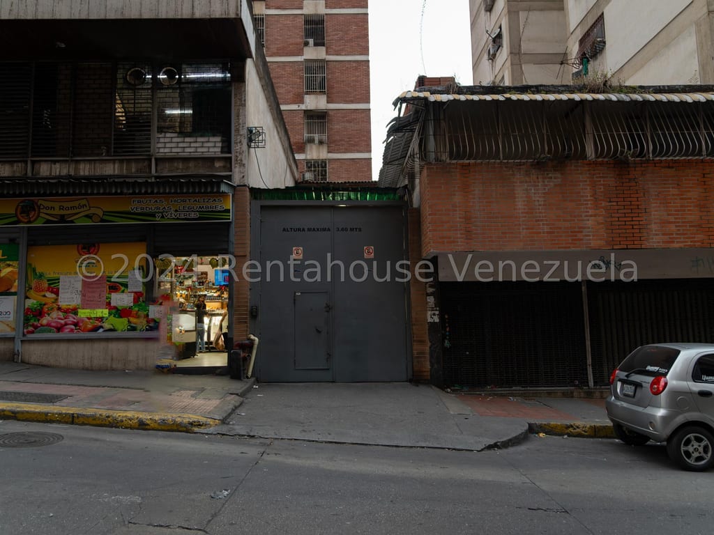 Local comercial en Caracas - 1