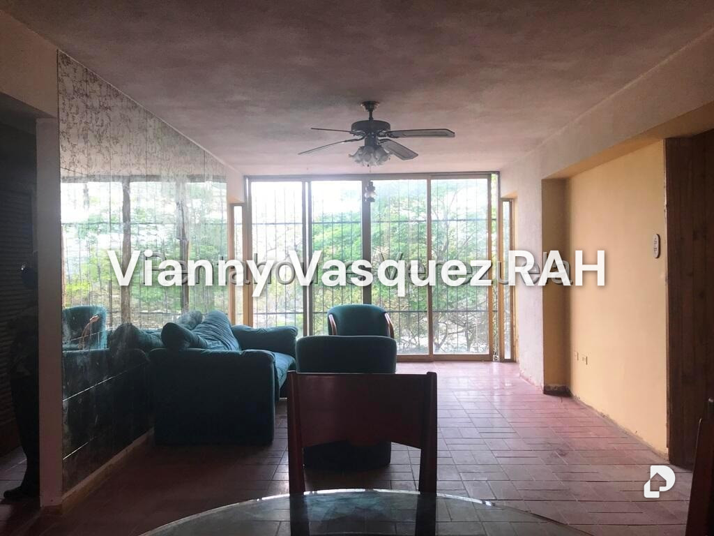 Apartamento en Colinas de Bello Monte, Caracas – 1