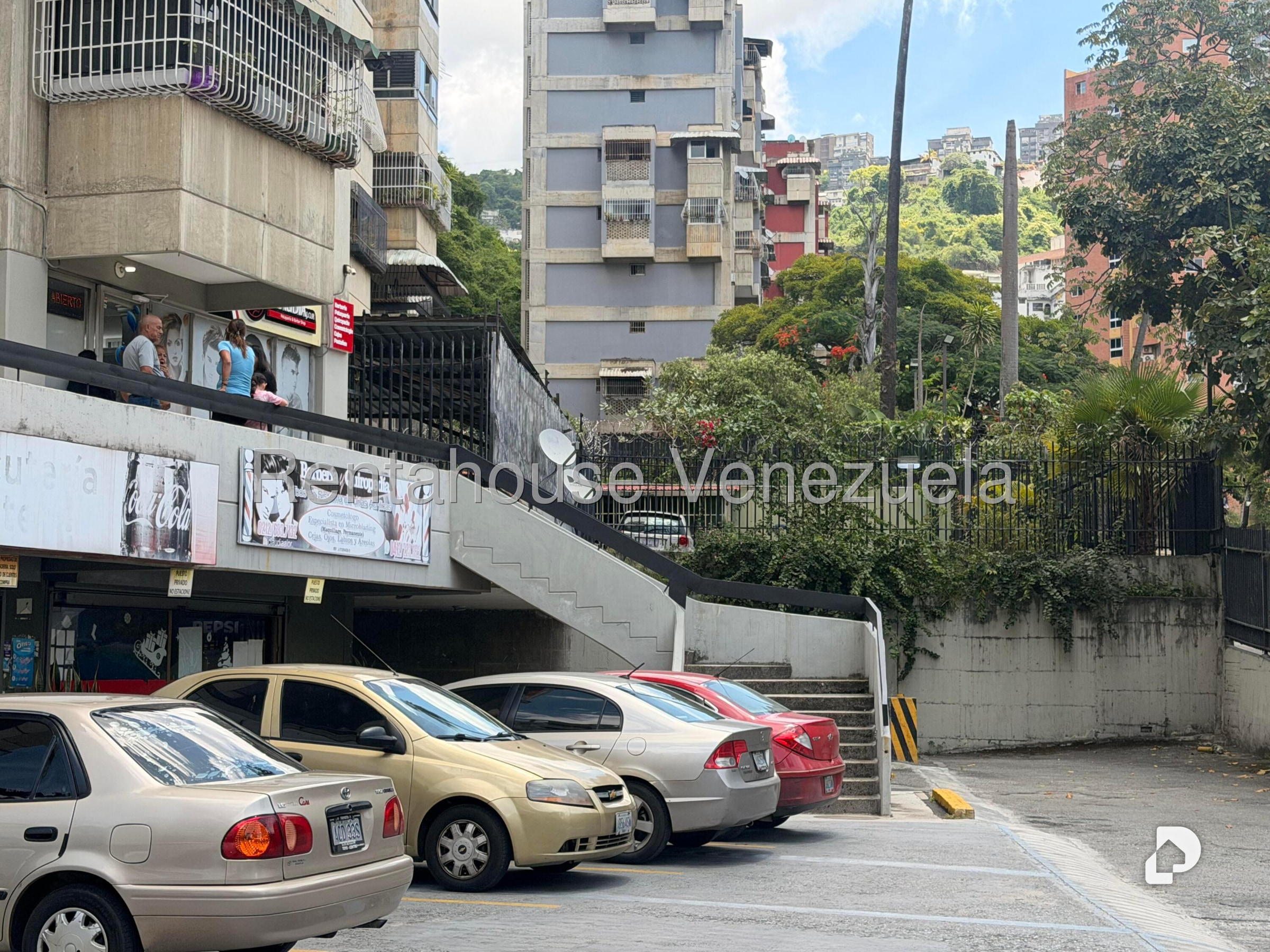 Local comercial en Santa Mónica, Caracas