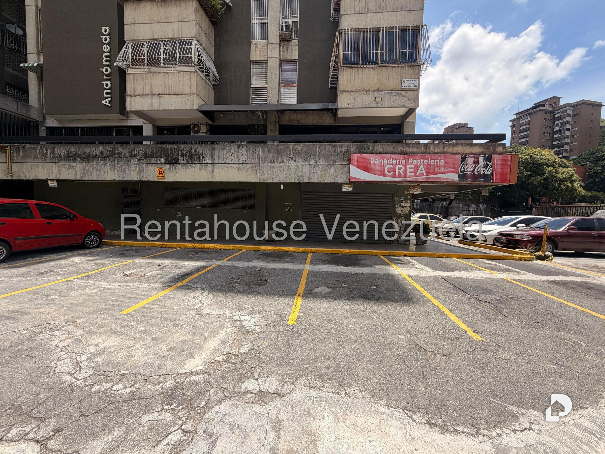 Local comercial en Santa Mónica, Caracas