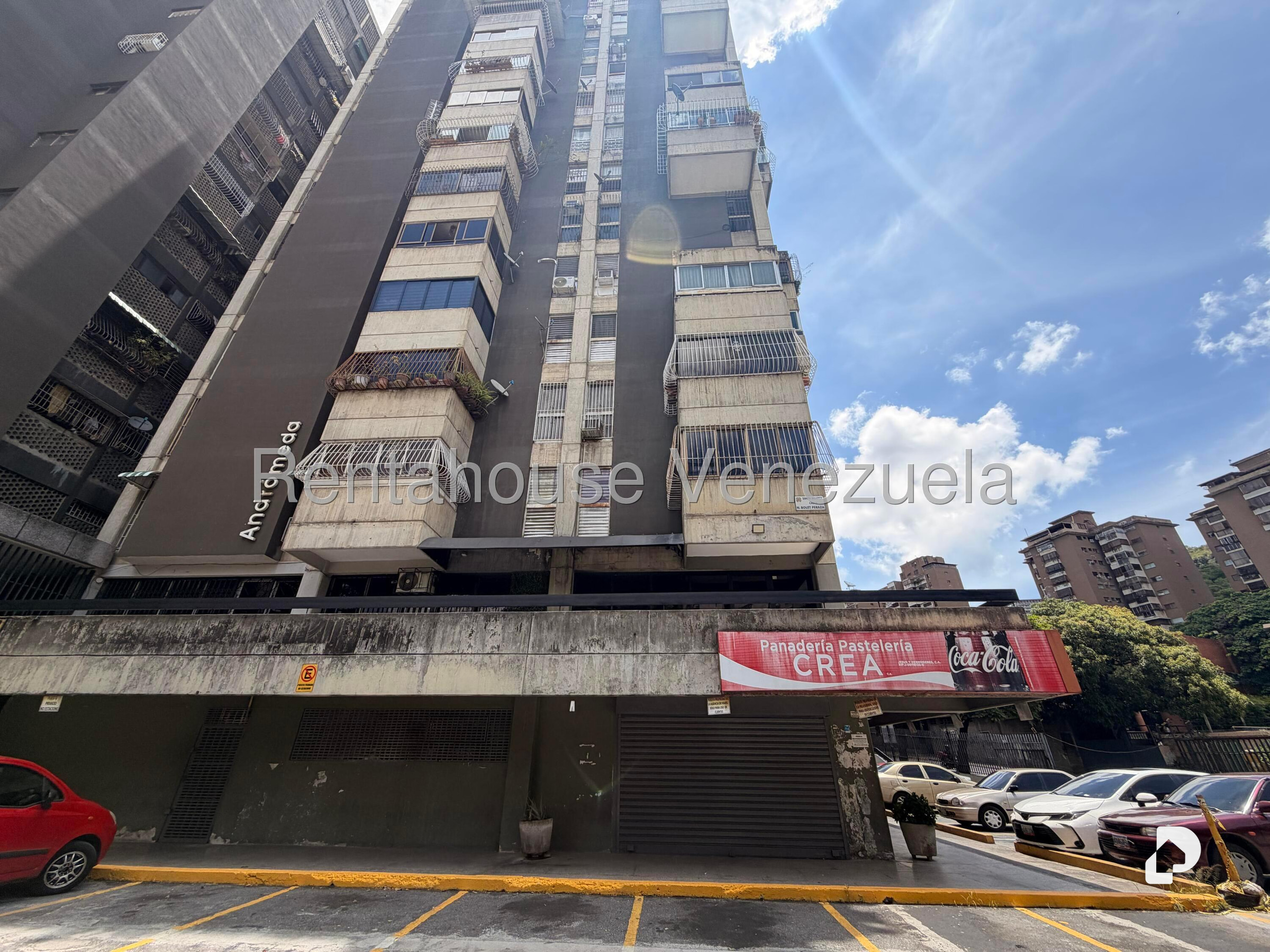 Local comercial en Santa Mónica, Caracas
