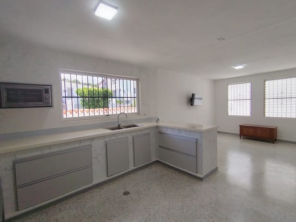 Casa en Parroquia Urbana San José, Valencia - 1