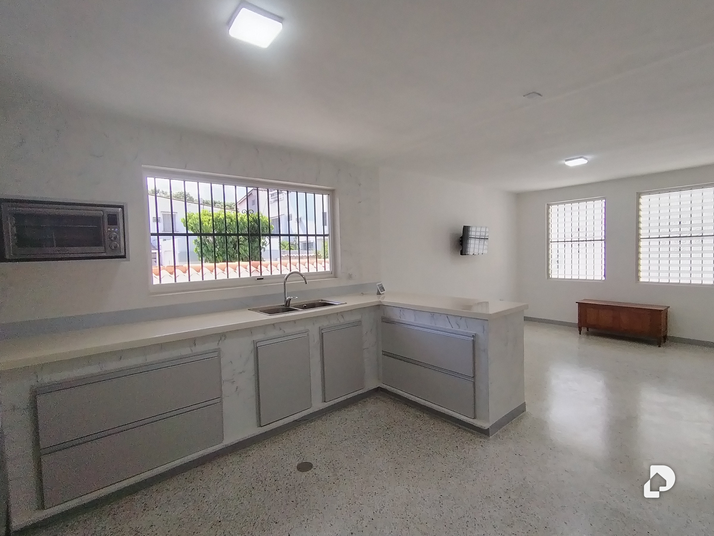 Casa en Parroquia Urbana San José, Valencia – 1