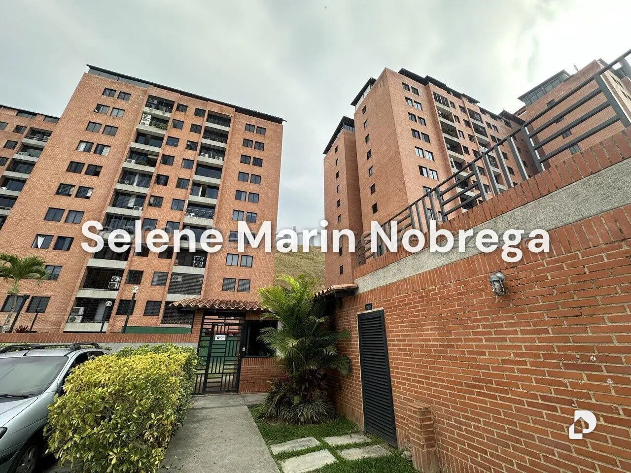 Apartamento en Colinas de La Tahona, Caracas – 1