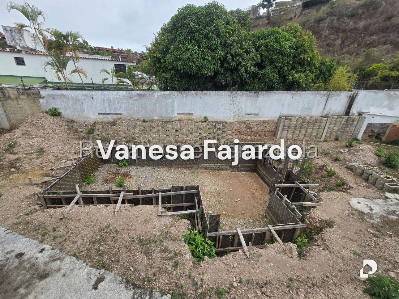 Terreno en El Cafetal, Caracas – 9