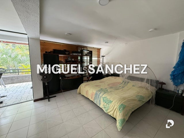 Townhouse en La Boyera, Caracas – 5