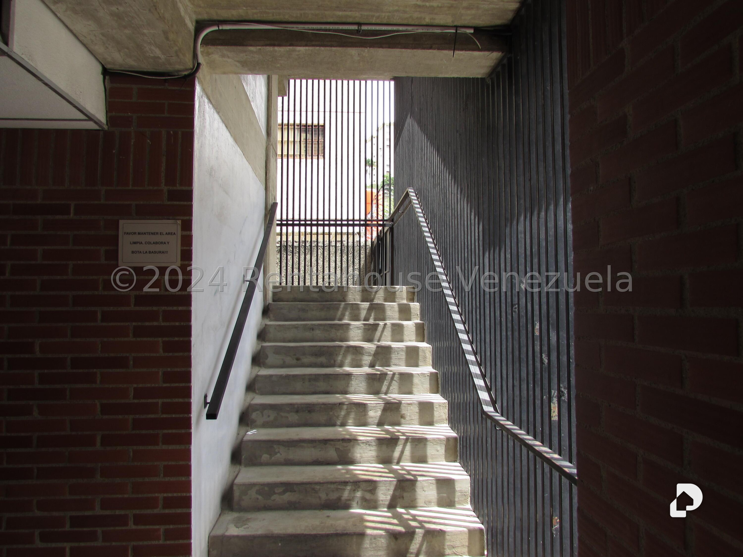 Edificio en El Llanito, Caracas