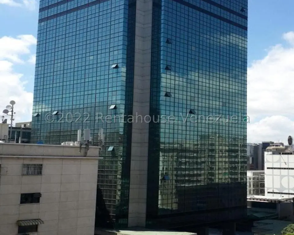 Office in El Bosque, Caracas - 1