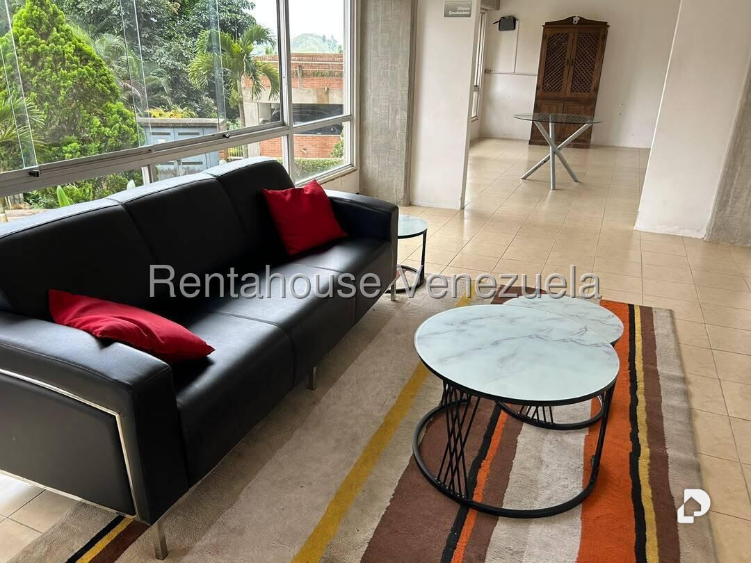 Apartment in Miravila, Caracas – 4