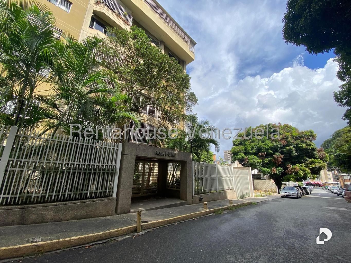 Apartamento en Los Palos Grandes, Caracas – 29