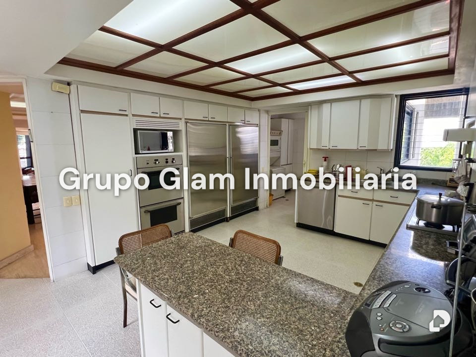 Apartamento en Los Palos Grandes, Caracas – 10