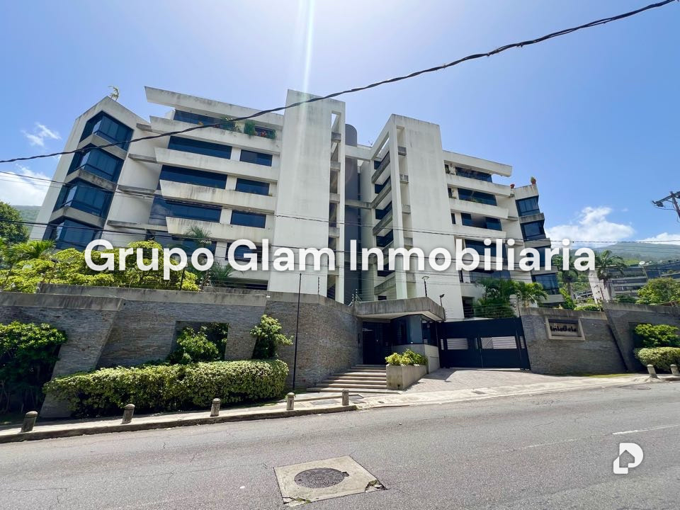 Apartamento en Los Palos Grandes, Caracas – 28