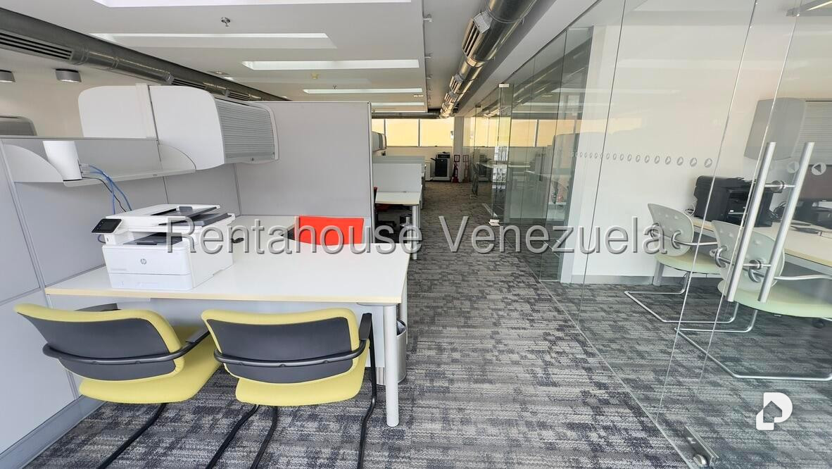 Local comercial en Los Dos Caminos, Caracas – 7