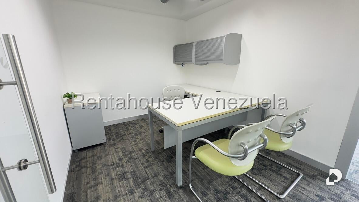 Local comercial en Los Dos Caminos, Caracas – 6