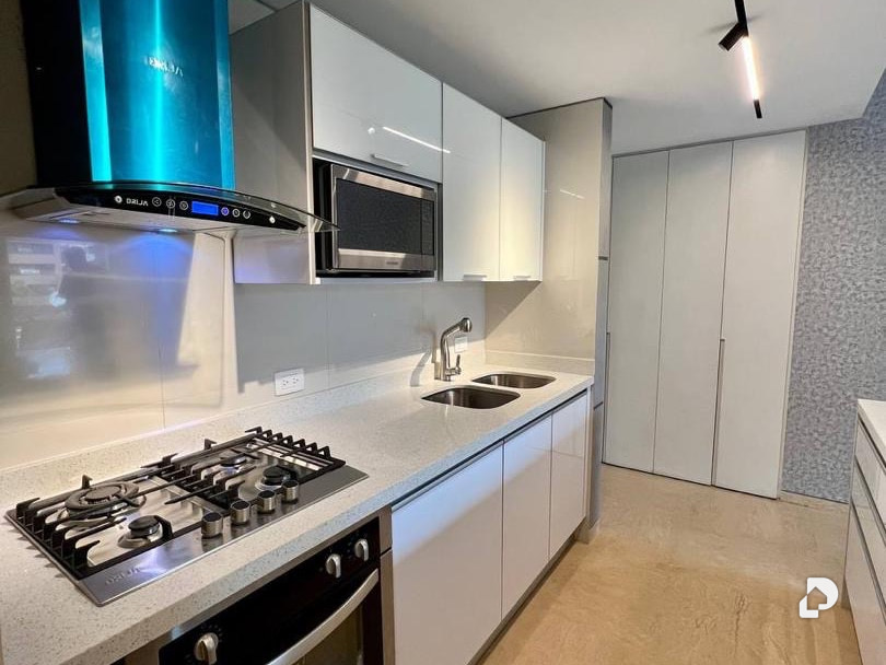 Apartamento en Campo Alegre, Caracas – 3