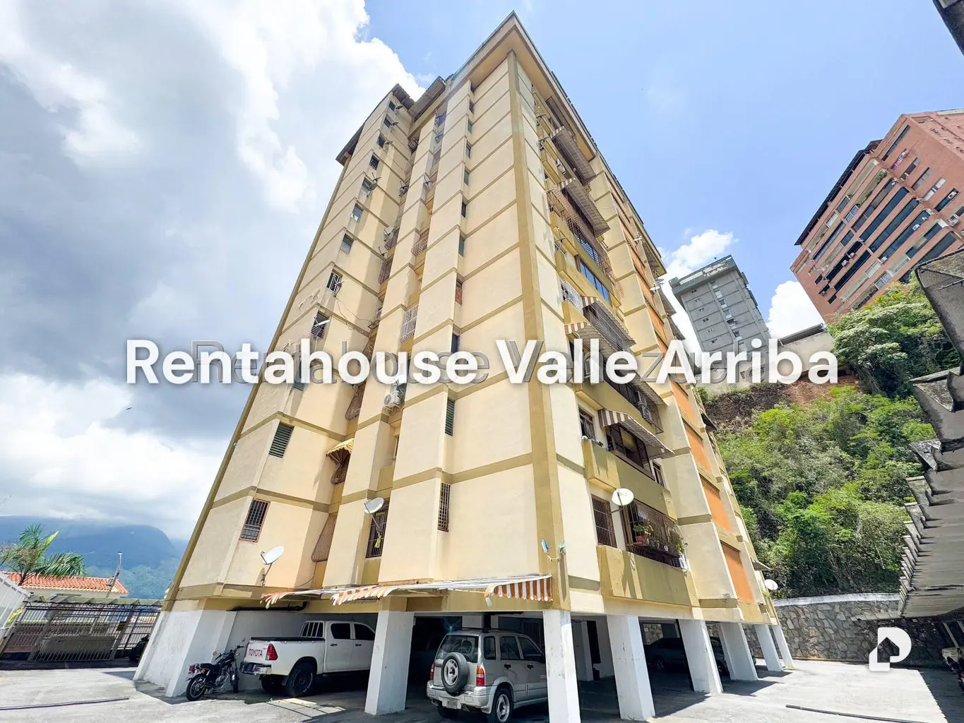 Apartamento en Colinas de Santa Mónica, Caracas – 24