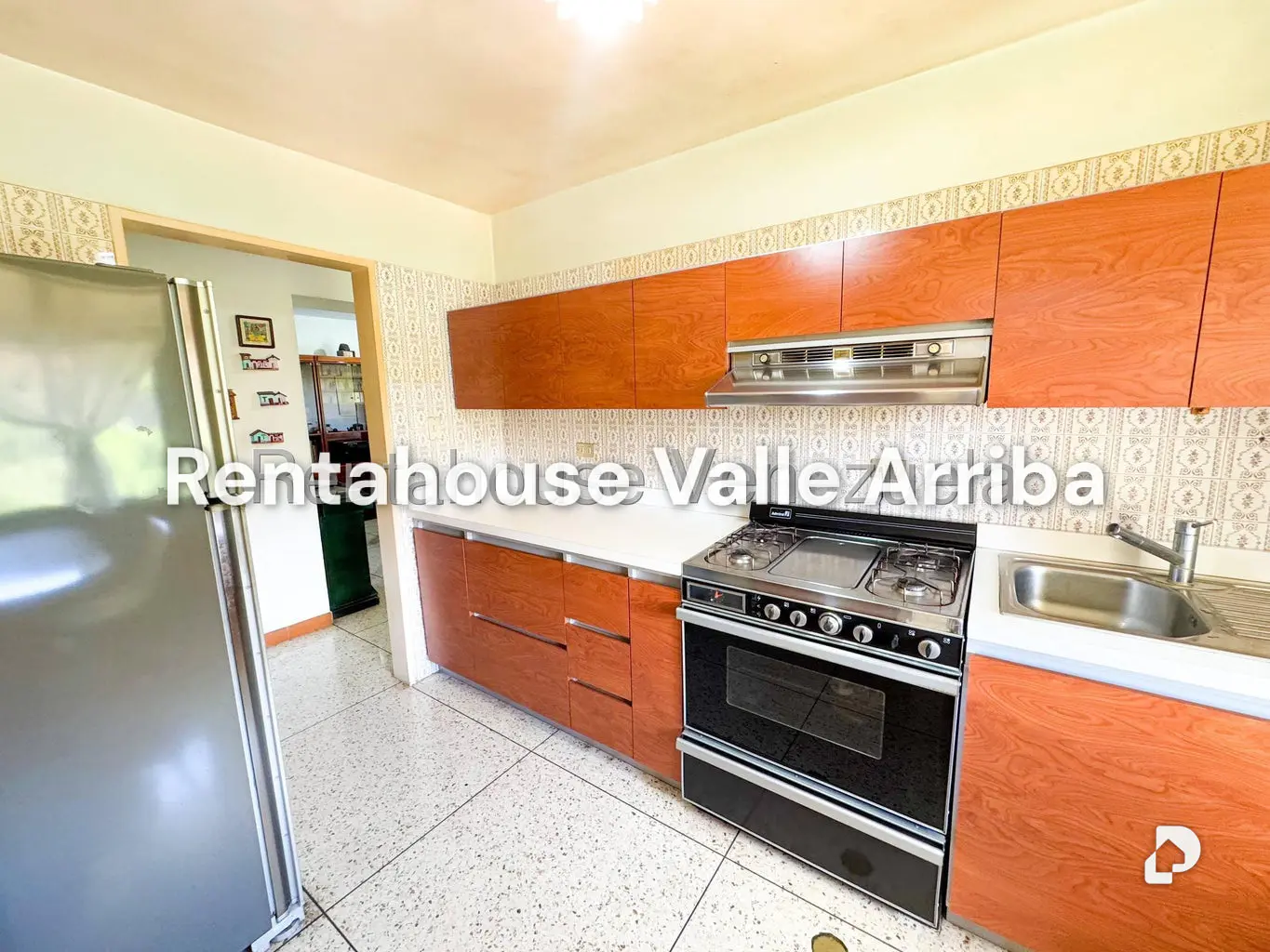Apartamento en Colinas de Santa Mónica, Caracas – 14
