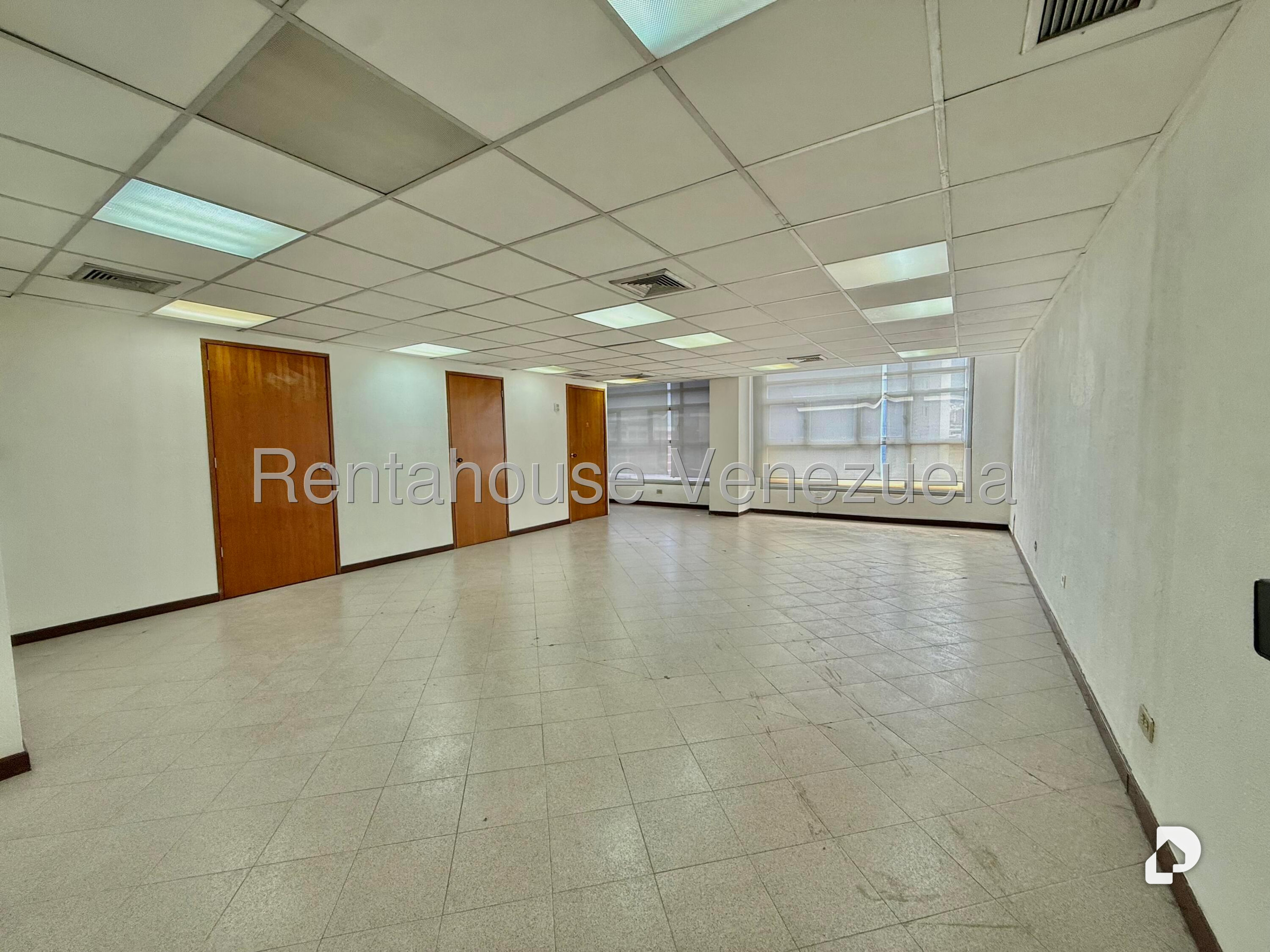 Oficina en Chacao, Caracas – 13