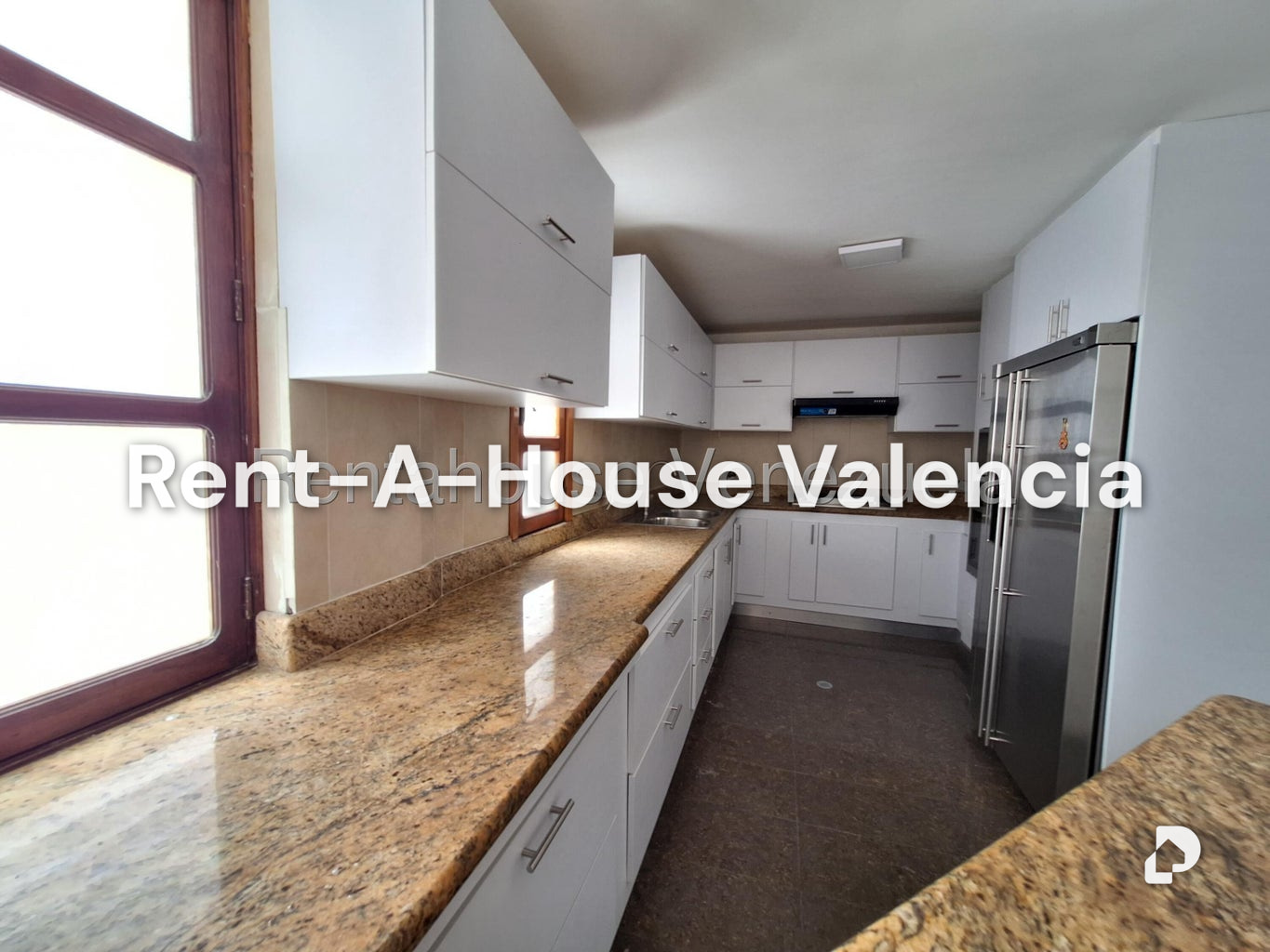 Casa en Urbanización El Bosque, Valencia