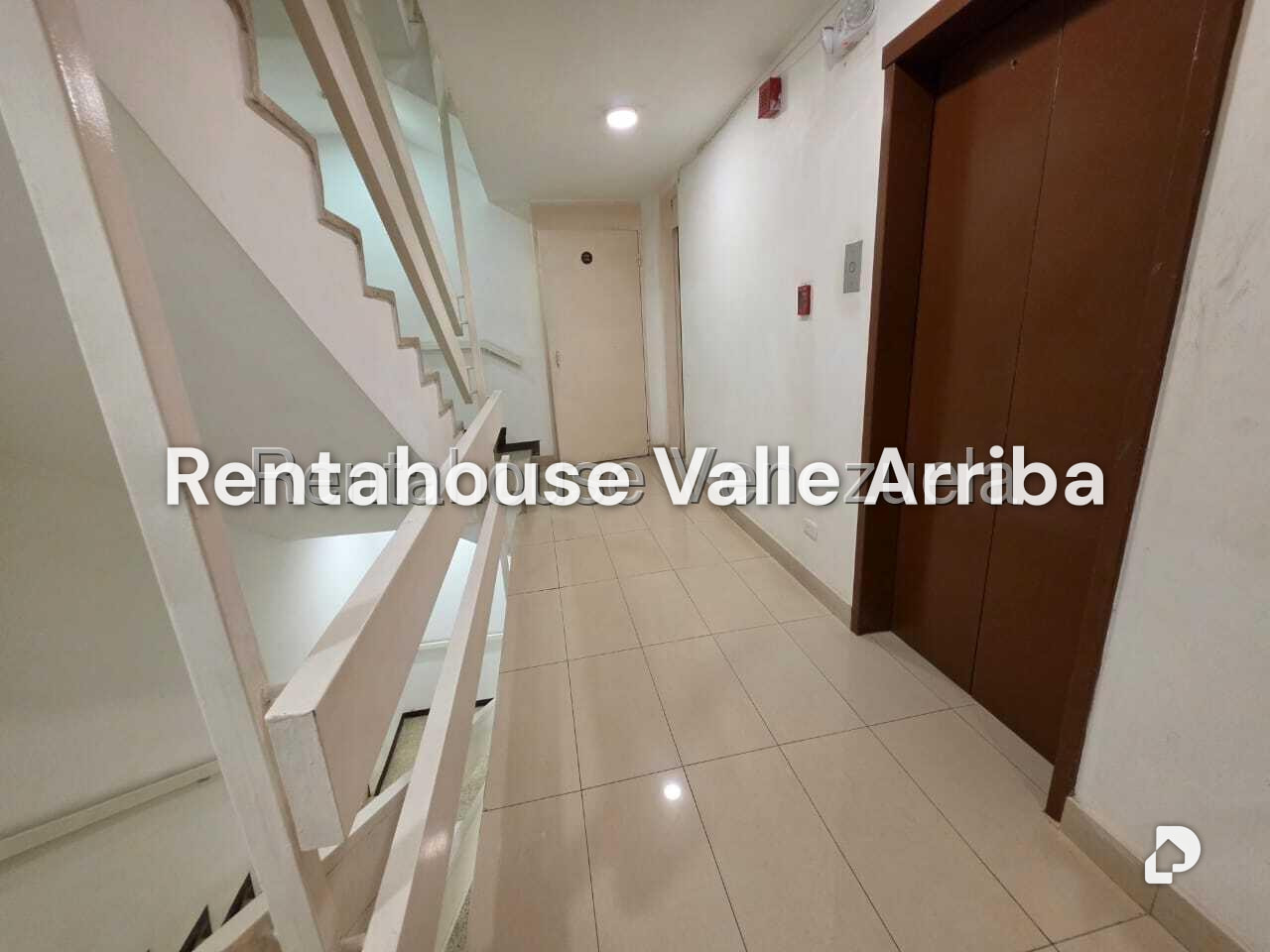 Apartamento en Los Naranjos (del Cafetal), Caracas – 28