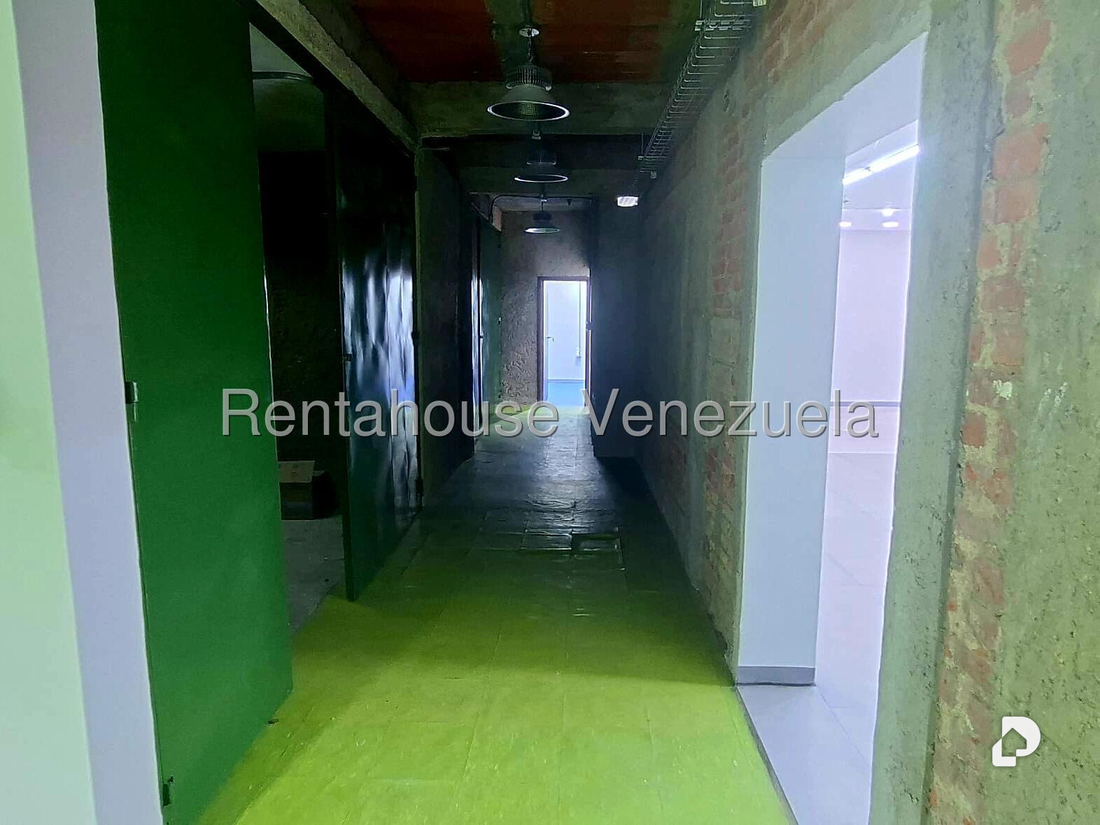 Local comercial en El Paraíso, Caracas