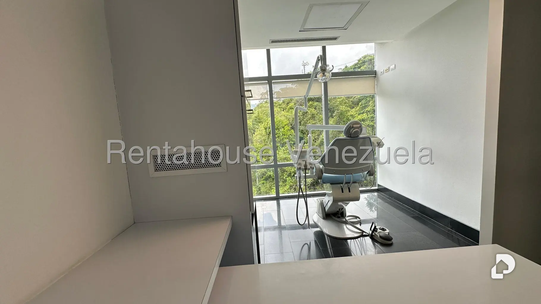 Local comercial en La Boyera, Caracas – 9