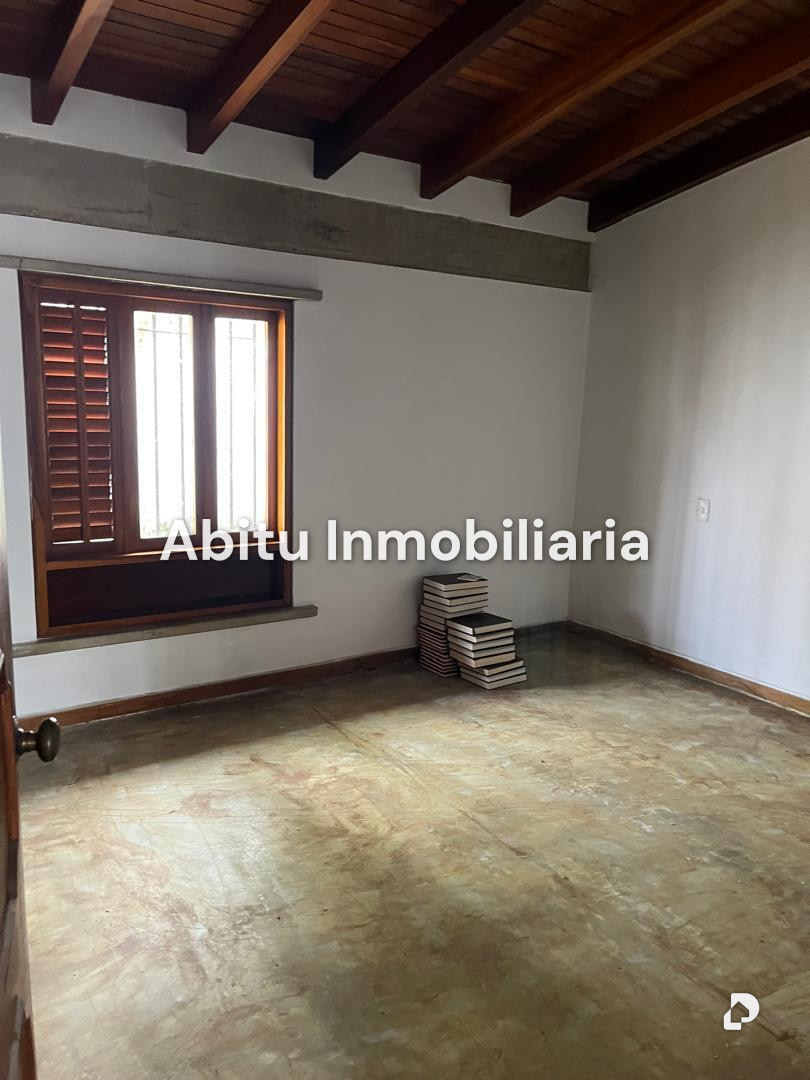 Casa en La Lagunita, Caracas – 10