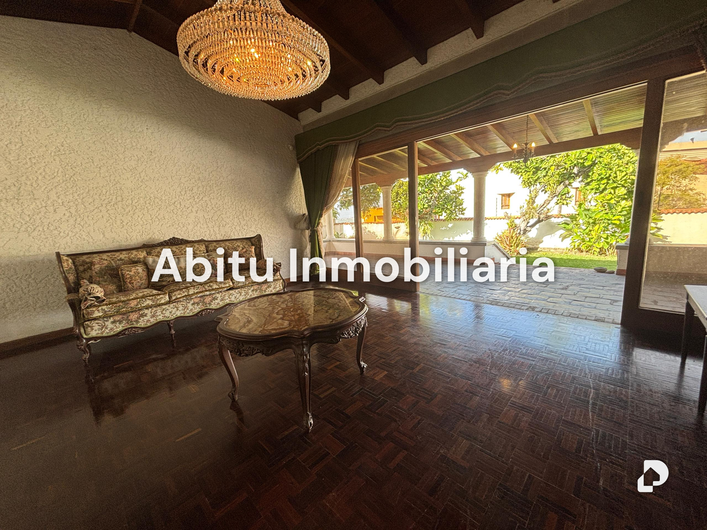 Casa en La Lagunita, Caracas – 8